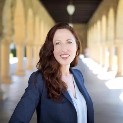 head shot of Garance Burke